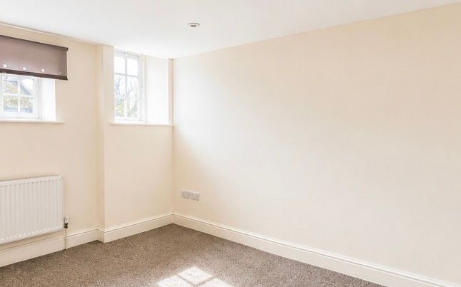 Flat 2, number 2 , Bread Street, Penzance photo 2