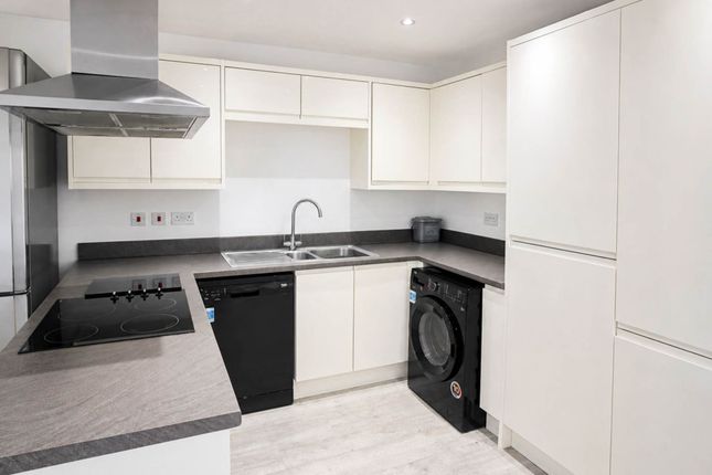 1, Berry Court, Milton Keynes photo 2