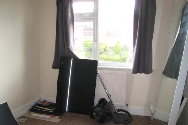 Semi-detached house to rent in Canfield Road, Brighton