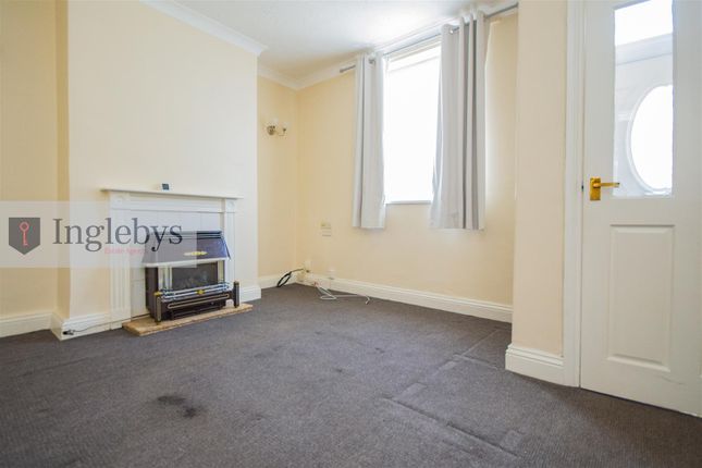 16, Gladstone Street, Carlin How photo 2