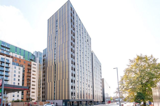 Thumbnail Flat for sale in The Hallmark, 6 Cheetham Hill Road, Manchester
