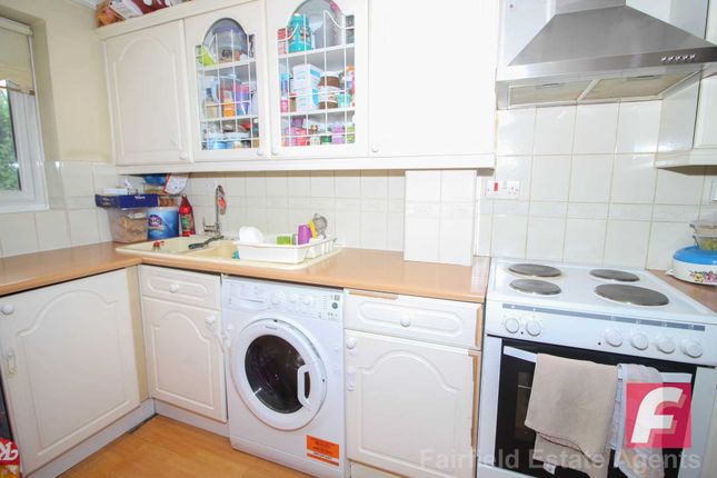 Town house for sale in Turnberry Court, South Oxhey