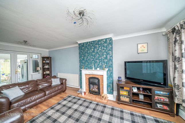 18, Ford Way, Rugeley photo 4