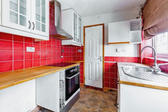 Terraced house for sale in Winchester Road, Rushden