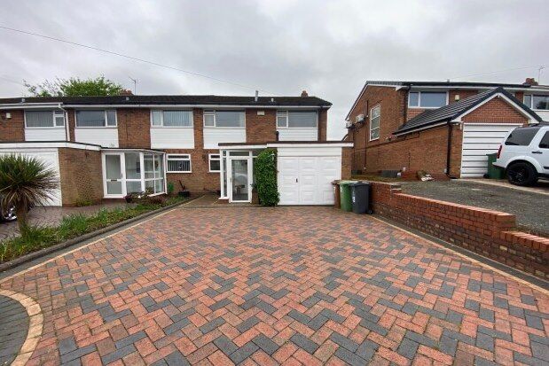 Thumbnail Property to rent in Silverstone Drive, Sutton Coldfield