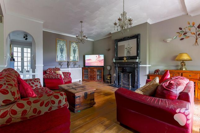182, London Road, Wickford photo 4