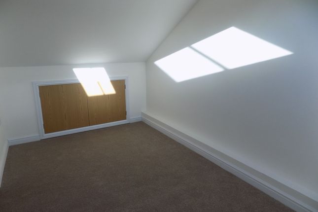 Flat 3, 72-73 Wolverhampton Road, Stafford photo 3