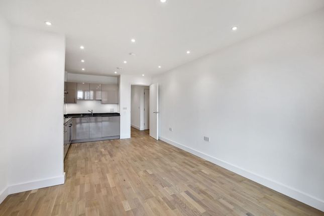 Flat 21, Cockerell Court,, Burgess Springs, Chelmsford photo 2
