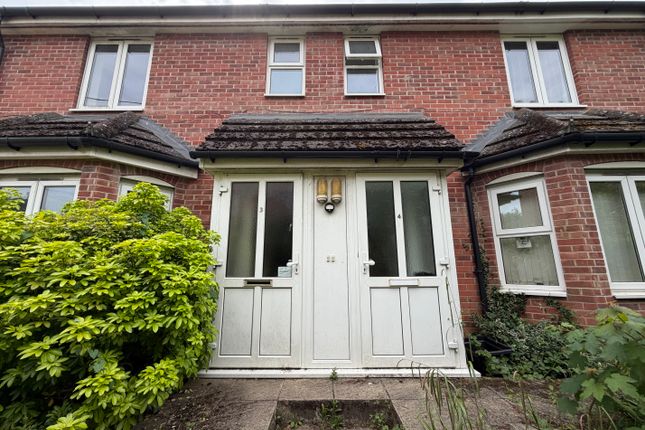 3 Amersham, Station Lane, Chandler's Ford photo 3