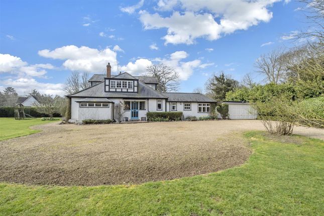 5-bed house on St. John's Well, The Park, Bury St. Edmunds, £845,000