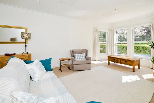 4 Imperial Court,, Bar Road, Cornwall photo 2