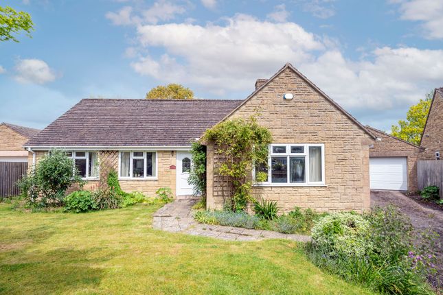 Thumbnail Detached house for sale in Dikler Close, Bourton-On-The-Water