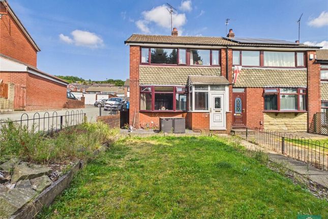 3-bed house on 28, Holly Grove, Oldham, £195,000