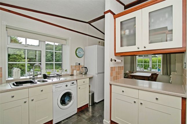 128, Cosawes Park Homes, Truro photo 4