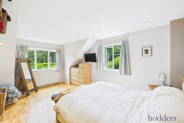 8, Ottershaw Park, Ottershaw photo 4