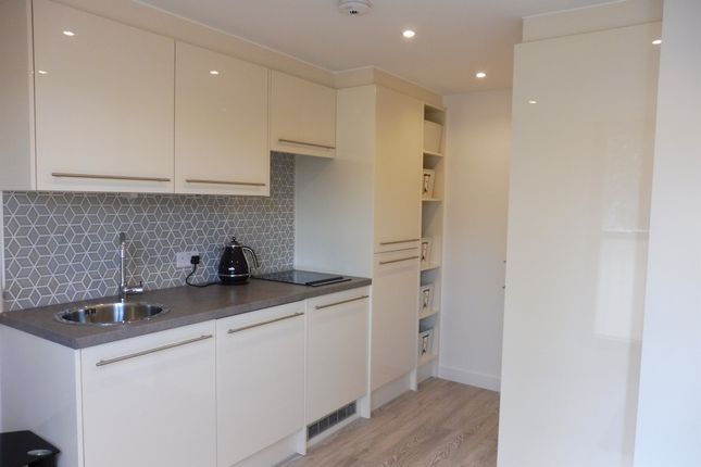 13, Printwork Apartments, 819, London Road, Sutton photo 5