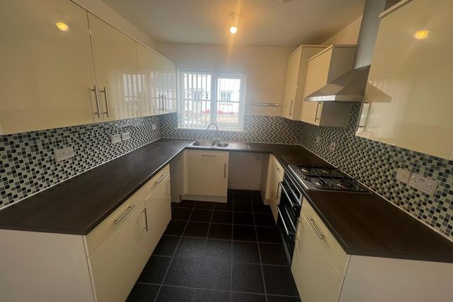 65, BRIDGEND photo 3