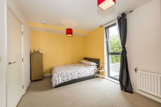 Thumbnail Room to rent in Isobel Place, South Tottenham