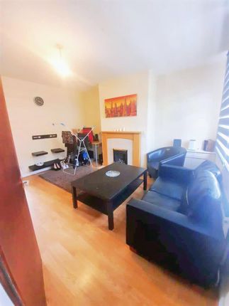 Terraced house to rent in Deepdale Drive, Pendlebury, Swinton