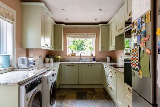 53, Highbury Avenue, Salisbury photo 4