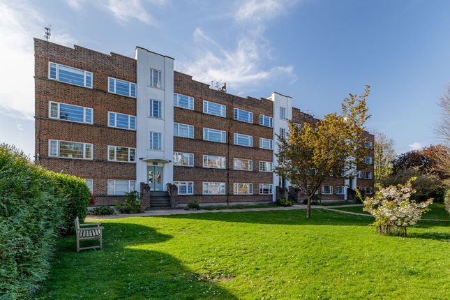 Flat 49, Park Court Park Road, Kingston Upon Thames photo 4