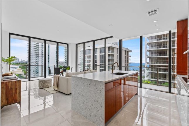 Thumbnail Apartment for sale in In Coconut Grove, Coconut Grove, Florida, United States Of America