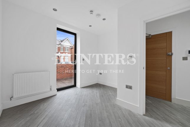 Flat for sale in Anson Road, London