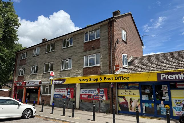 2-bed flat on 17, ROMSEY, £1,100/mo