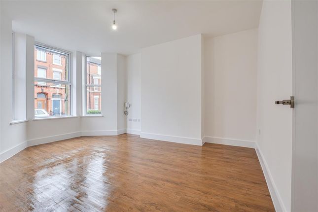 3-Bedroom 2 Bathrooms