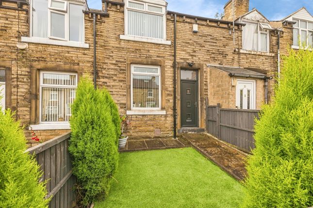 Bleasdale Avenue, Huddersfield photo 2
