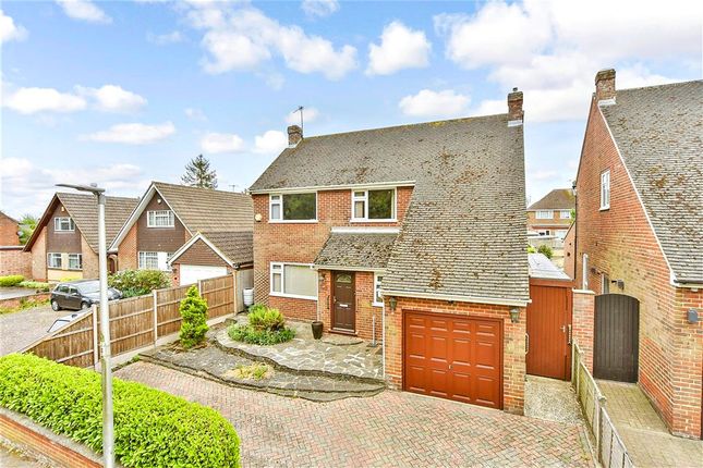 4-bed house on The Shades Strood, Rochester, £525,000