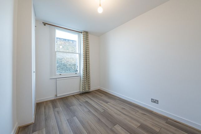 Terraced house for sale in Lavender Hill, London