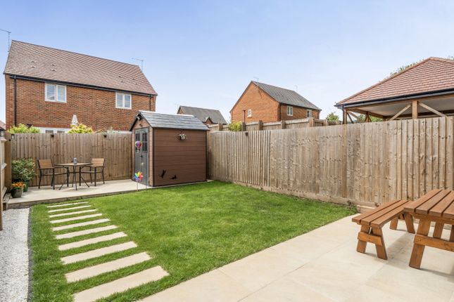 4, Ferris Green, Bracknell photo 4