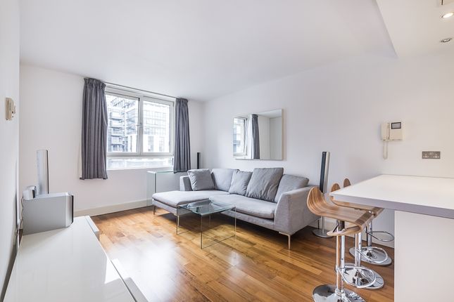 Thumbnail Flat to rent in Praed Street, London