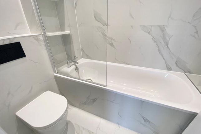 7 Lydia Court, Lydia Mews, Hatfield photo 5