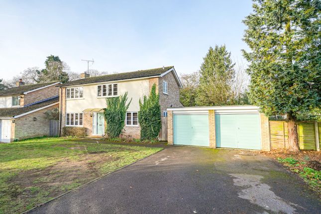 Thumbnail Detached house for sale in Taylors Ride, Leighton Buzzard