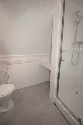 Flat to rent in Goldington Road, Bedford