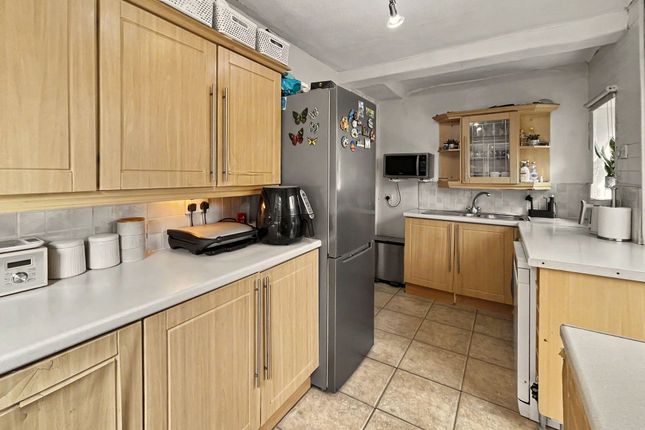 42 Herristone Road, Manchester photo 2