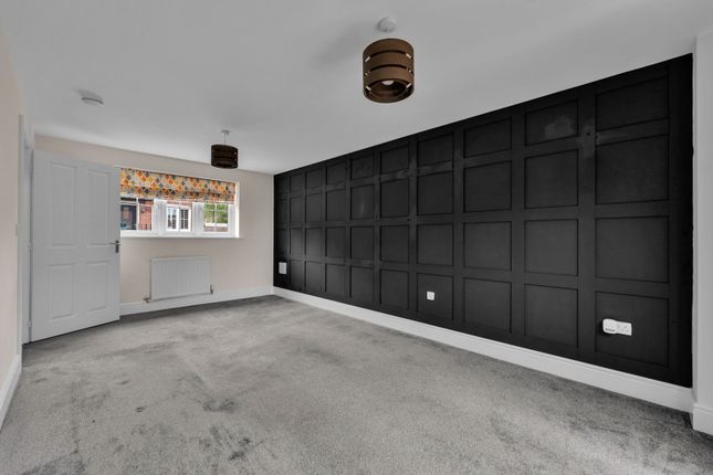 6, Farmers Way, Leicester photo 4