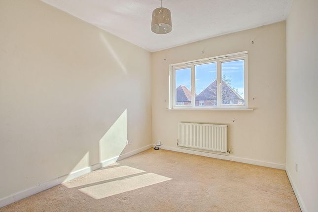 6, PETERBOROUGH photo 2