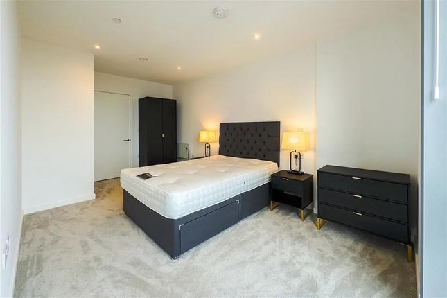 354K, Lower Bristol Road, Bath photo 3