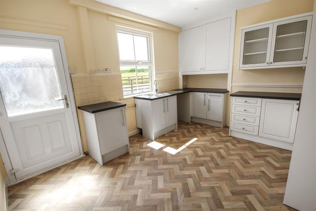 4 Thornton Hall Cottages, Staindrop Road, Darlington photo 3
