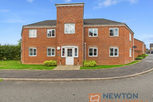 2-bed flat on 10 Windrush Close, Walsall, £128,000