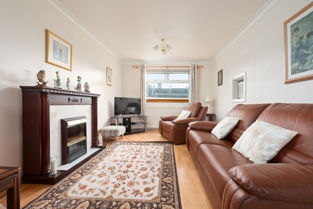 33, Main Street, Torryburn photo 4