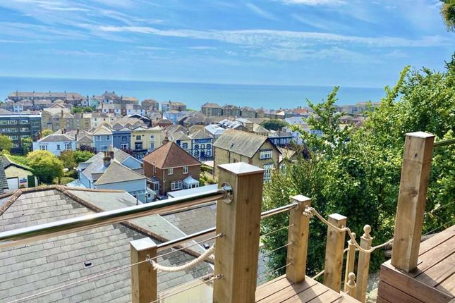 Town house for sale in Spring Hill, Ventnor
