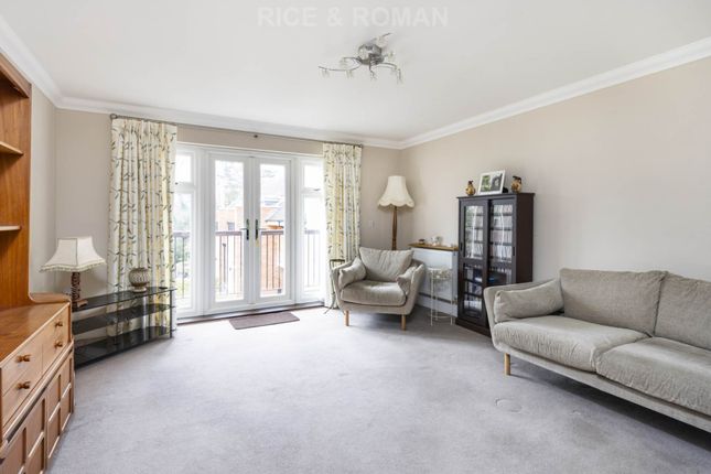 Flat for sale in Academy House, Wokingham
