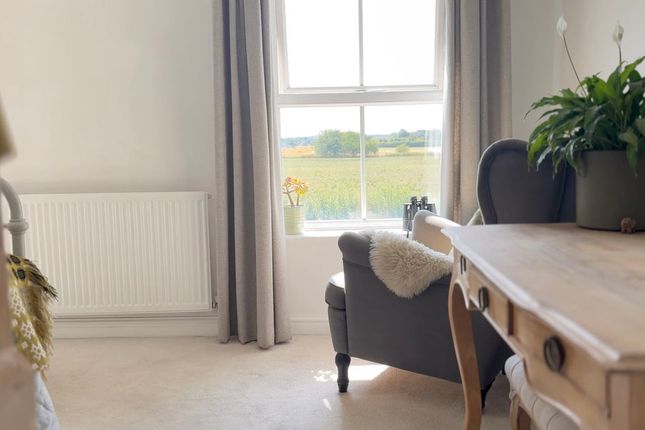 31, Daisy Lane, Ormskirk photo 3