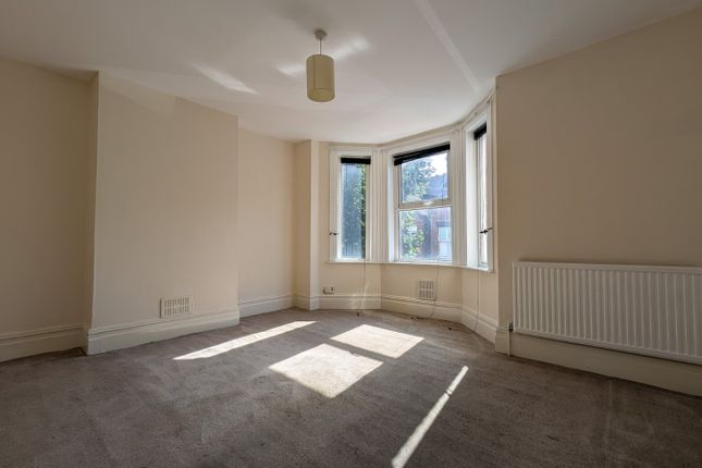 15, Watkin Road, Kent photo 4