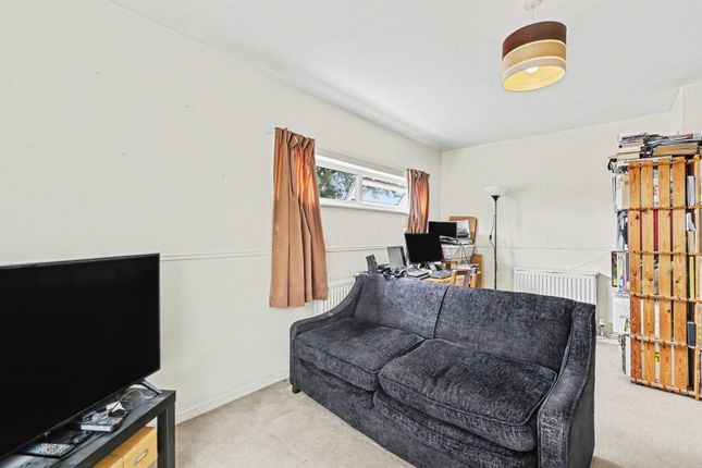 3, Lone Pine Court, Northampton photo 4
