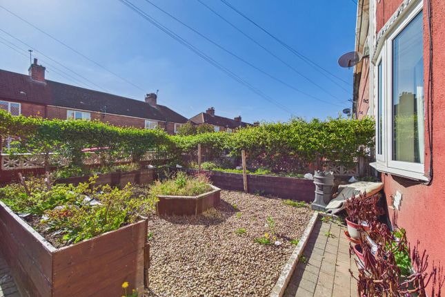 Newstead Terrace, Pontefract photo 4